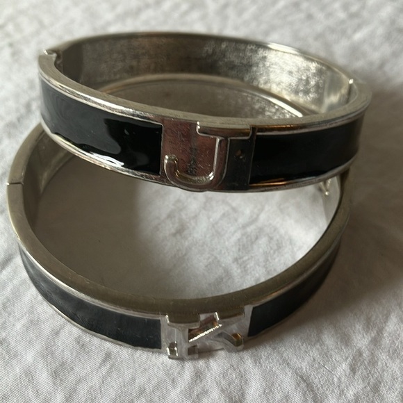 Black & Silver tone stretch bracelets- “J” & “K” initials- set of 2 - Picture 14 of 16
